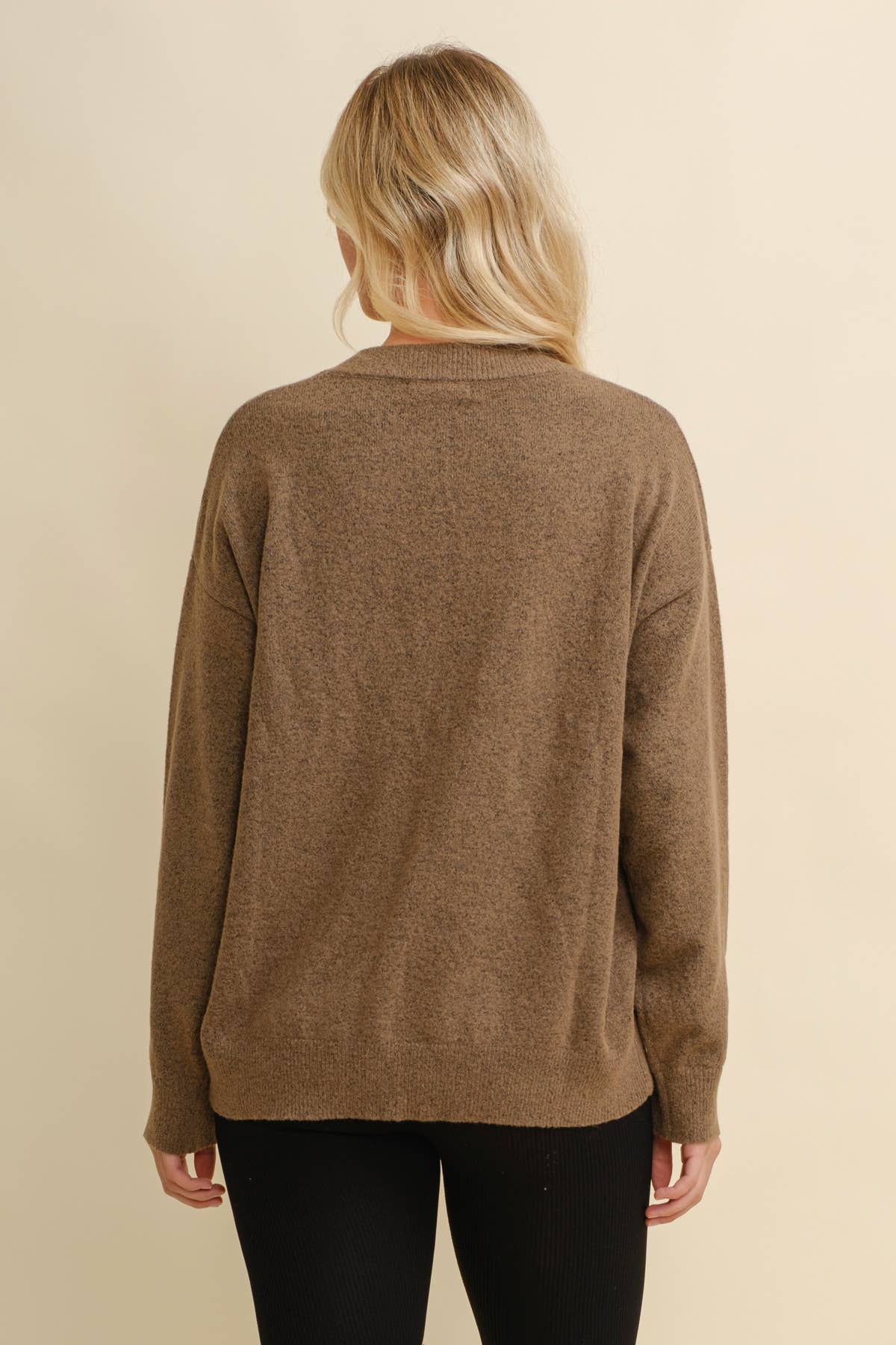 CSW13668 - HORSE SHOE PULLOVER SWEATER: Beige / L