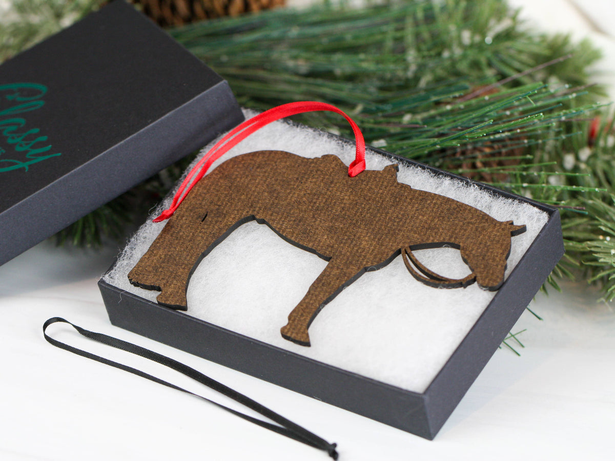Chestnut Tobiano Western Pleasure Paint Horse Ornament Gift