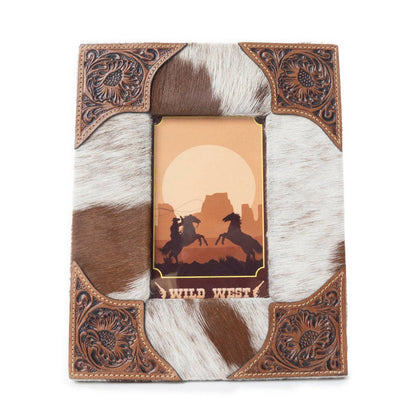 Tumbleweed Trail Photo Frame In Brown & White: Brown & White / SINGLE