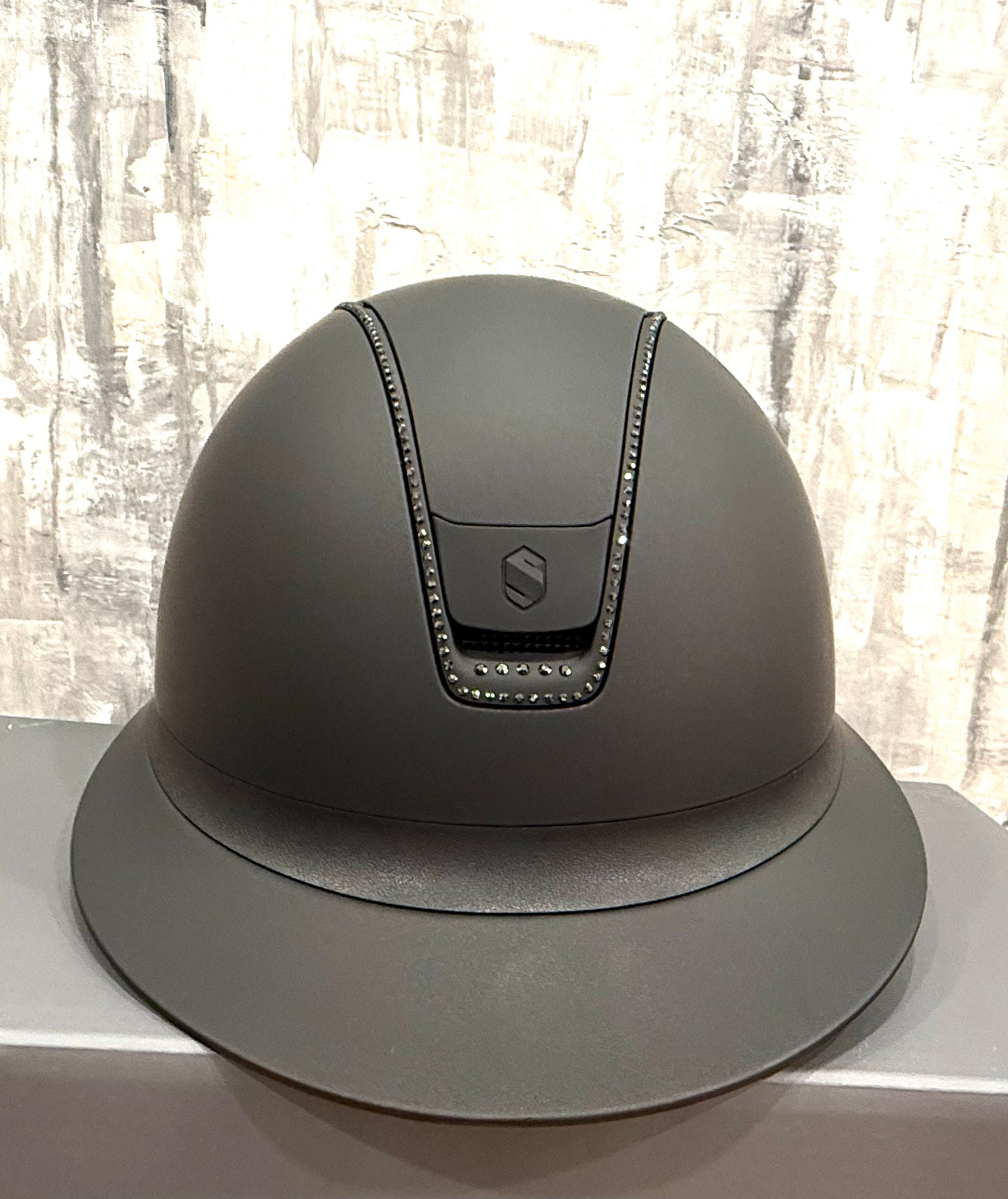 Helmet V2 Miss Matt - Matt - 356 Swarovski Crystal - 5 Jet Hemitite Darkline - Blazon Matt - Samshield Custom 2.0 - MS356M5