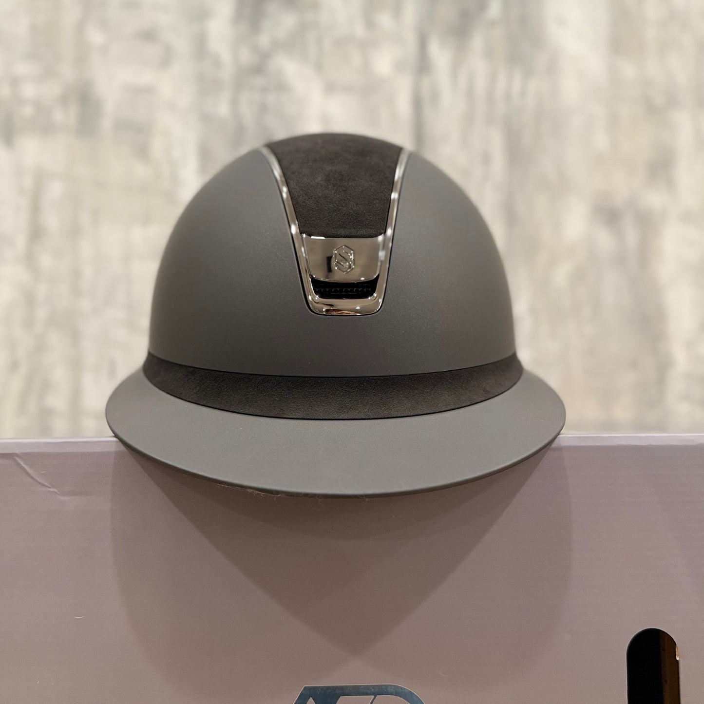 Helmet V2 Miss Matt - Alcantara - Chrome Trim & Blazon - Alcantara Band - Samshield Fast Custom 2.0 #3