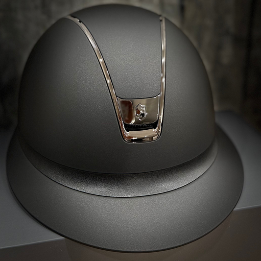Helmet V2 Miss Matt - Matt - Black Chrome Rails & Blazon - Samshield Stock 2.0 - MSBC or MS2BC