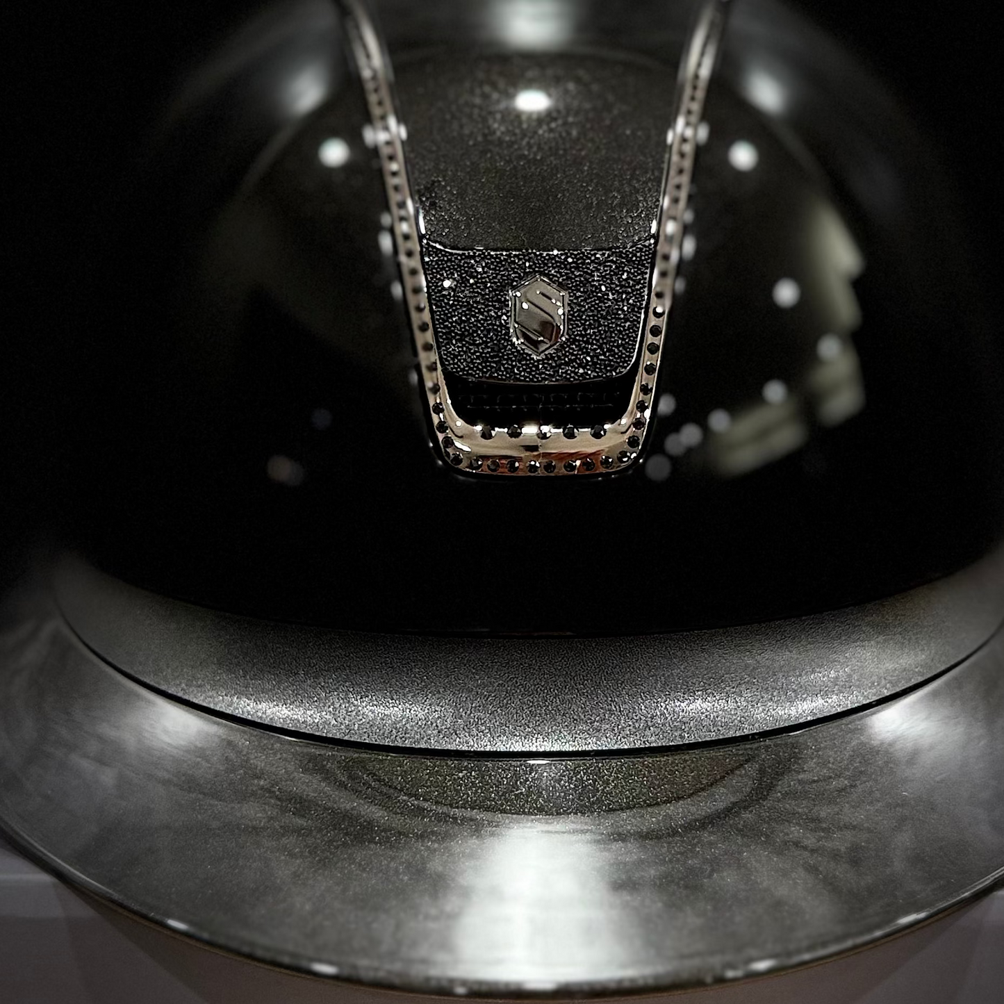 Helmet V2 Miss Glossy - Glossy Top - 356 Black Swarovski Crystal Rail & Black Ultra Fine Rock Blazon - Samshield 2.0 Custom Limited